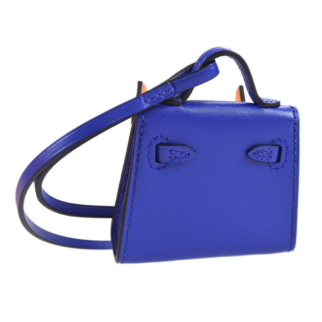 Hermes Kelly micro blue bag  Blue bag outfit, Blue handbag outfit