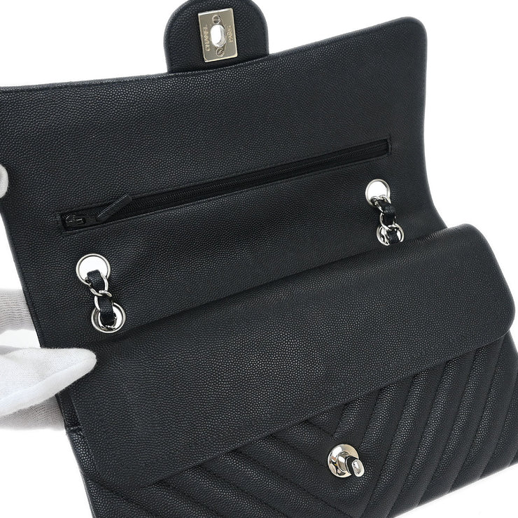 Chanel Black Calfskin Chevron Medium Classic Double Flap Shoulder Bag 115673