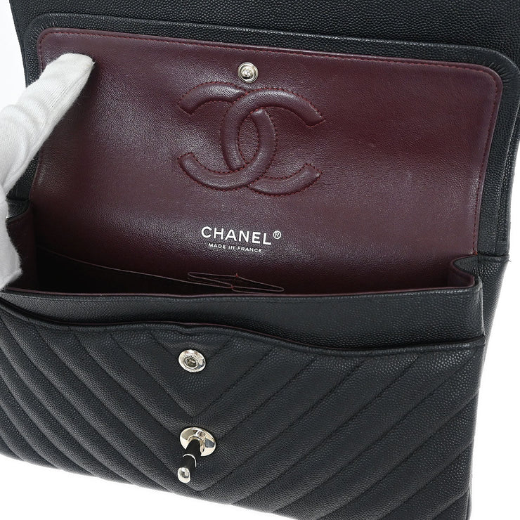Chanel Black Calfskin Chevron Medium Classic Double Flap Shoulder Bag 115673