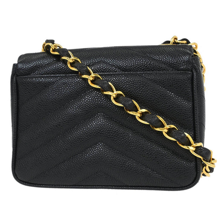 Chanel Black Calfskin Chevron Single Flap Shoulder Bag 115871