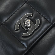 Chanel Black Lambskin Handbag 115966