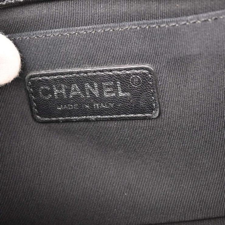 Boy Chanel Black Patent Leather Medium Shoulder Bag 124988