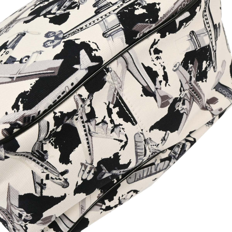 Chanel White Canvas Handbag 125166