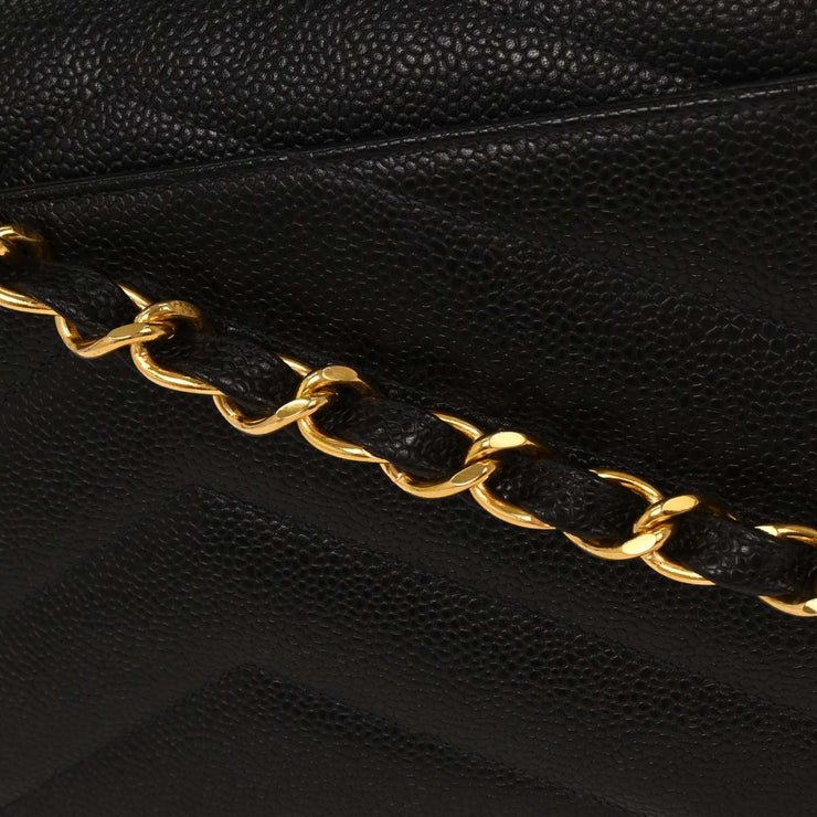 Chanel Black Calfskin Chevron Shoulder Bag 134702