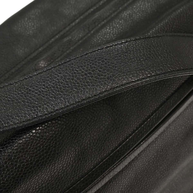 Chanel Black Calfskin Shoulder Bag 134736