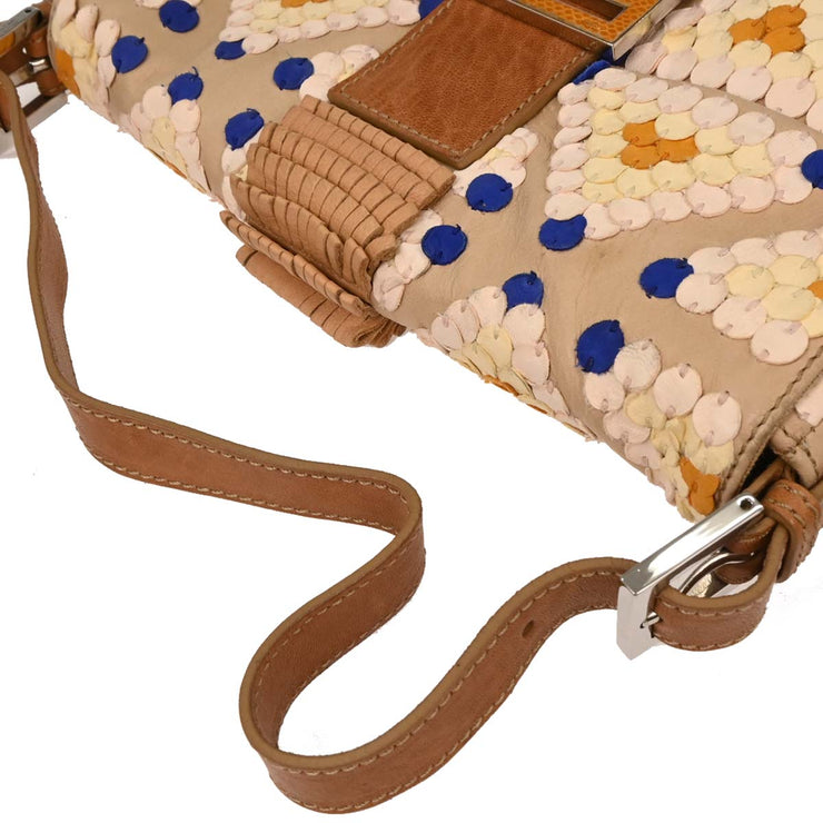 Fendi * Beige Leather Baguette Handbag 2415 8BR600 YYE 088 144713