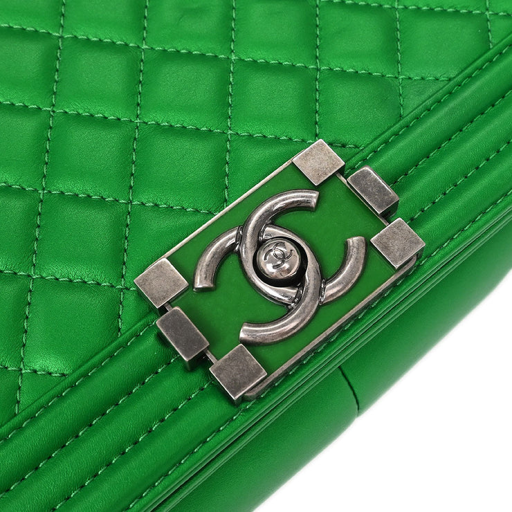 Boy Chanel Green Lambskin Medium Shoulder Bag 144892