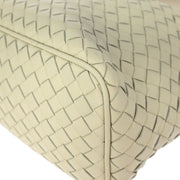 Bottega Veneta White Intrecciato Handbag B06779765G 145060