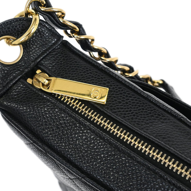 Chanel Black Calfskin Hobo Handbag 145126