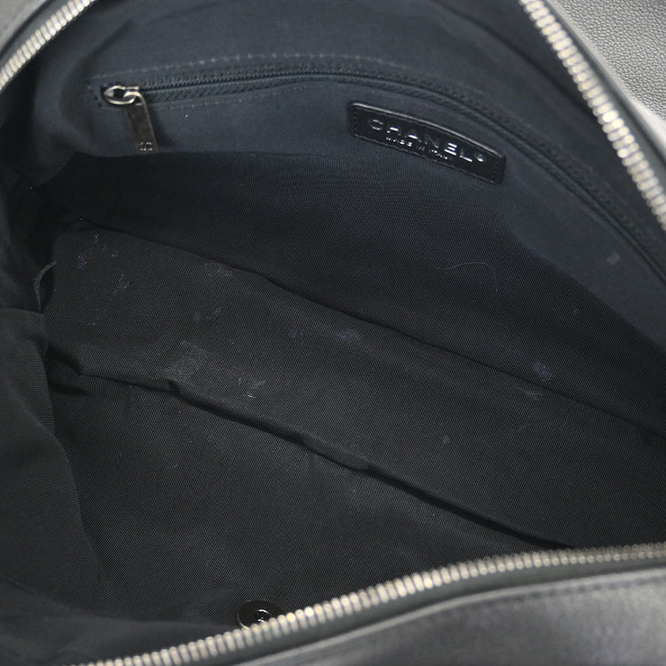 Chanel Black Calfskin Shoulder Bag 145230