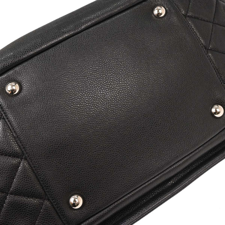 Chanel Black Calfskin Shoulder Bag 153992