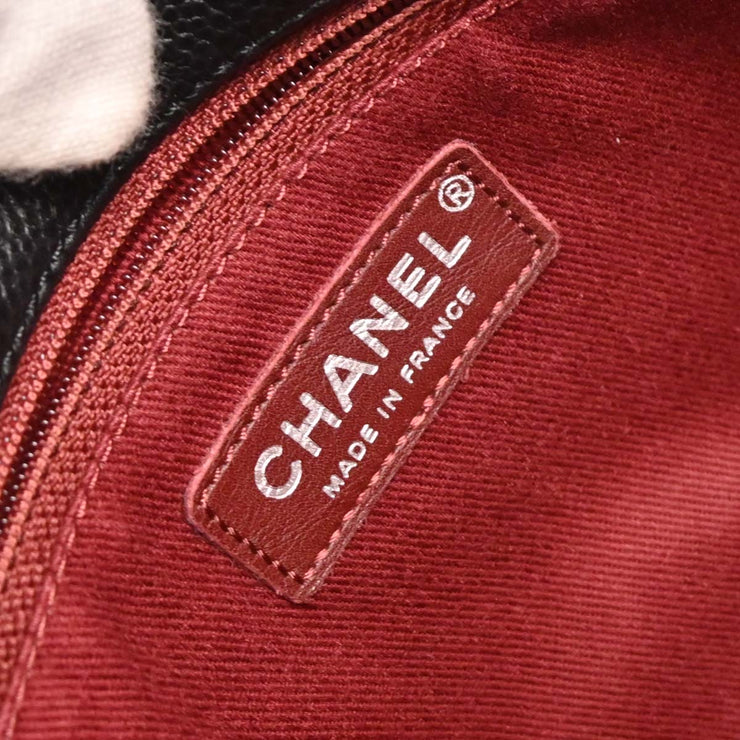 Chanel Black Calfskin Shoulder Bag 153992
