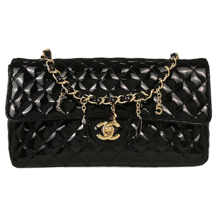 Chanel Black Patent Leather Shoulder Bag 154010