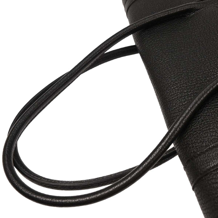 Hermes Black Chevre Myzore Drag 2 32 Handbag X.3 Square: H 154018