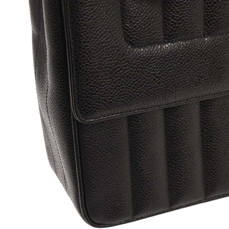 Chanel Black Calfskin Handbag 166609
