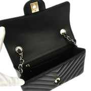 Chanel Black Lambskin Chevron Single Flap Shoulder Bag 177006