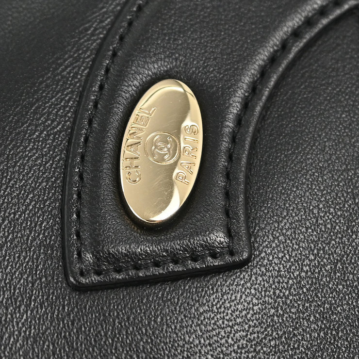 Chanel Black Lambskin Shoulder Bag 177513
