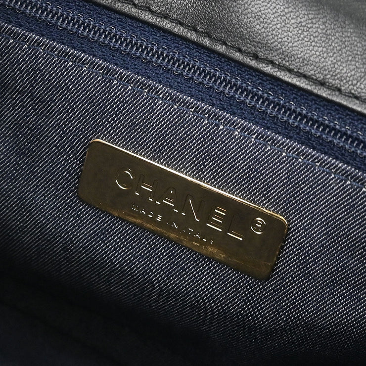 Chanel Black Lambskin Shoulder Bag 177513
