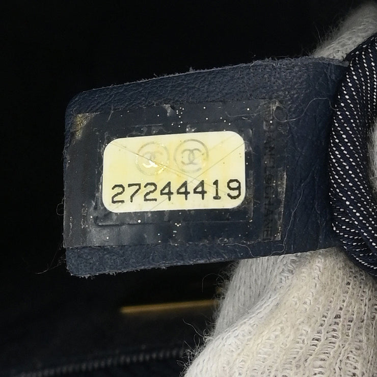 Chanel Black Lambskin Shoulder Bag 177513