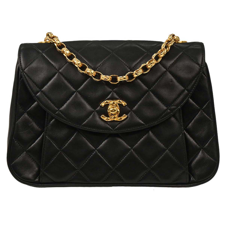 Chanel Black Lambskin Single Flap Shoulder Bag 177694