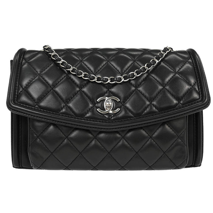 Chanel Black Lambskin Chain Shoulder Bag 186746