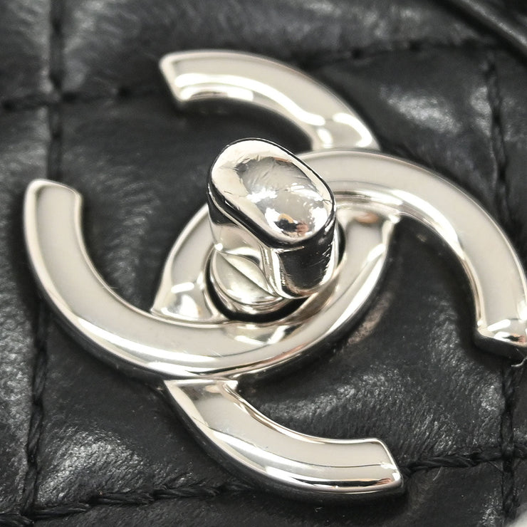 Chanel Black Lambskin Chain Shoulder Bag 186746