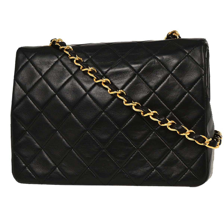 Chanel Black Lambskin Classic Square Flap Shoulder Bag 20 196000