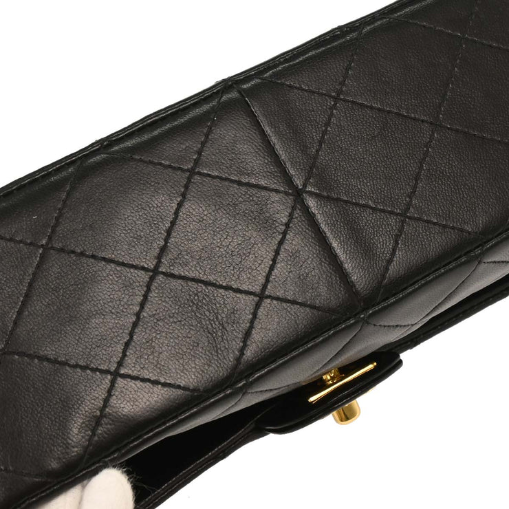 Chanel Black Lambskin Classic Square Flap Shoulder Bag 20 196001