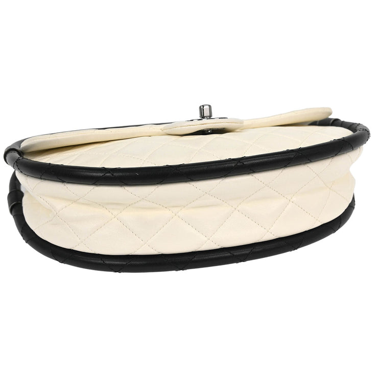 Chanel White Lambskin Hula Hoop Medium Handbag 196031