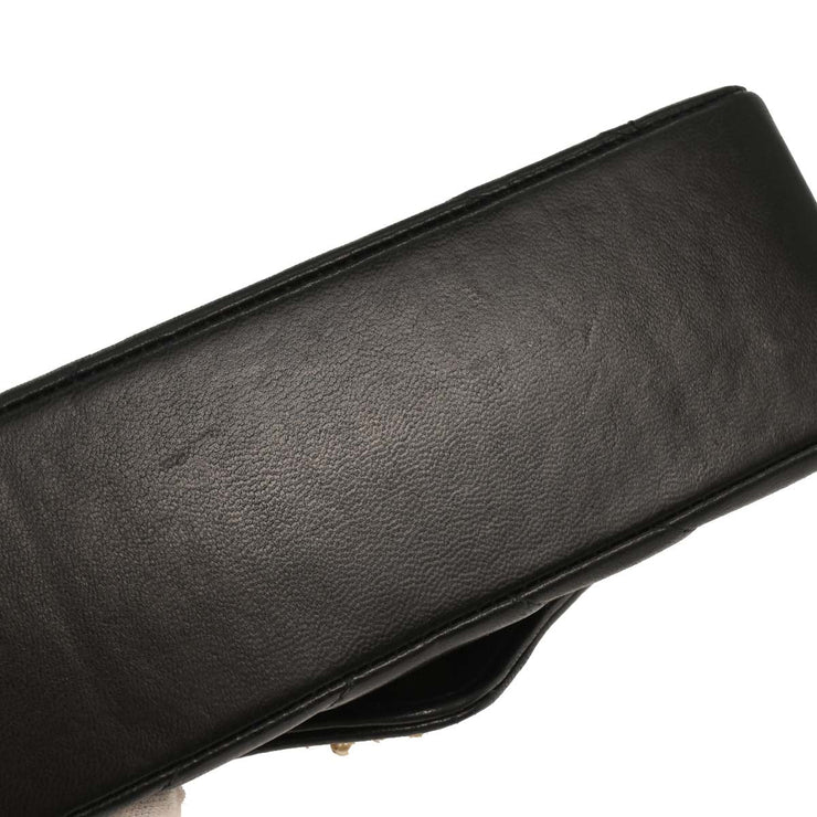 Chanel Black Lambskin Chevron Shoulder Bag 196091
