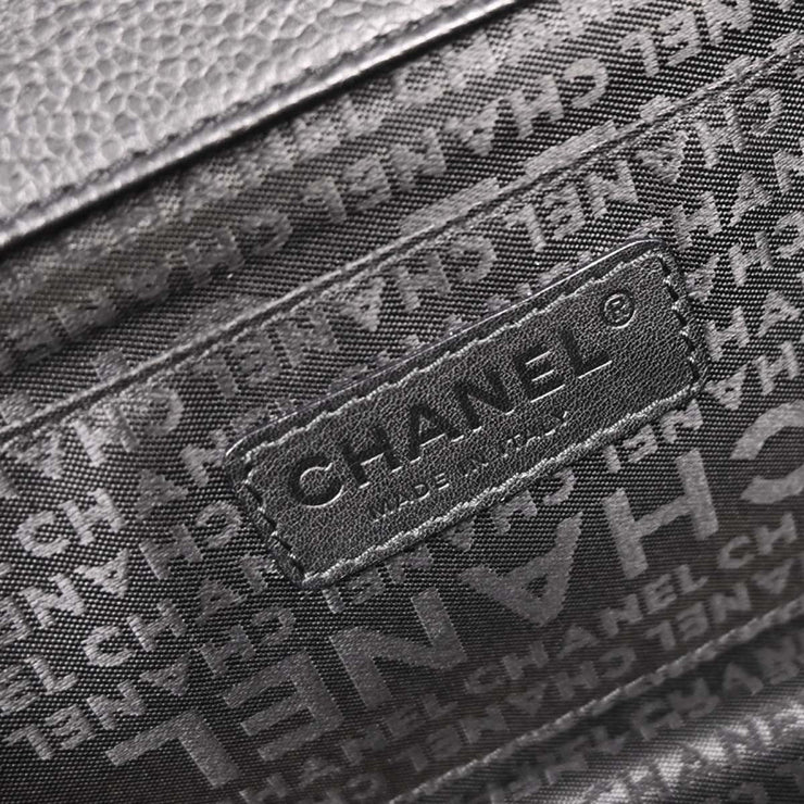 Chanel Black Calfskin Handbag 196098