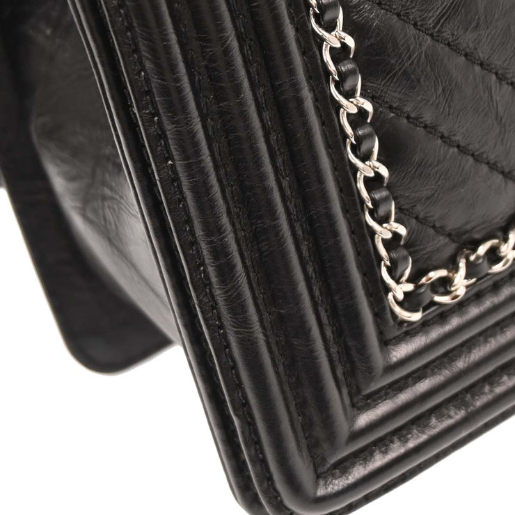 Boy Chanel Black Calfskin Chevron Medium Shoulder Bag 196406