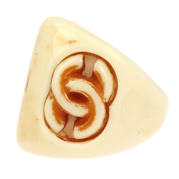 Chanel Ring Acrylic Off-white #52 01P 196459