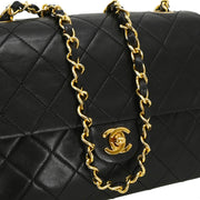 Chanel Black Lambskin Classic Square Flap Shoulder Bag 20 184647