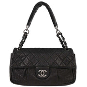 Chanel Black Calfskin Handbag 196073