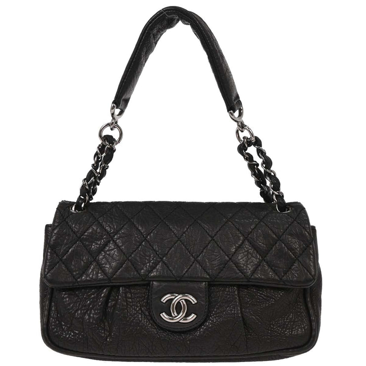 Chanel Black Calfskin Handbag 196073