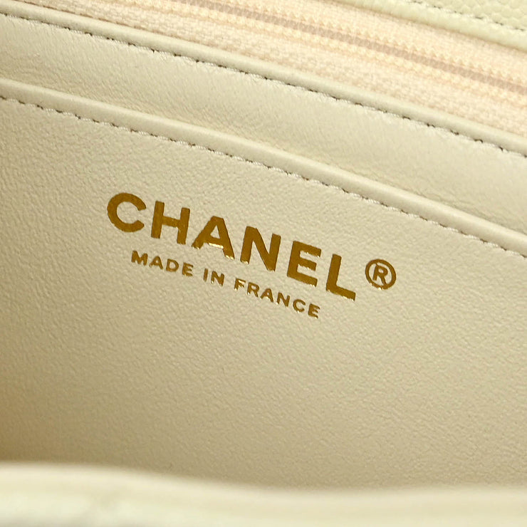 Chanel White Calfskin Single Flap Shoulder Bag XX92141