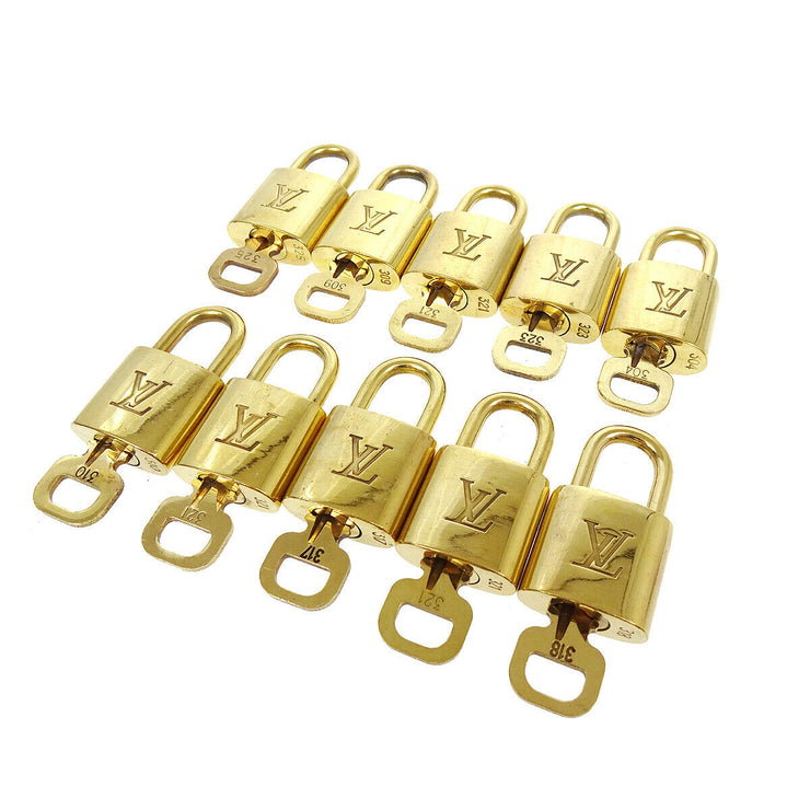 LOUIS VUITTON Padlock & Key Bag Accessories Charm 10 Piece Set Gold 39539