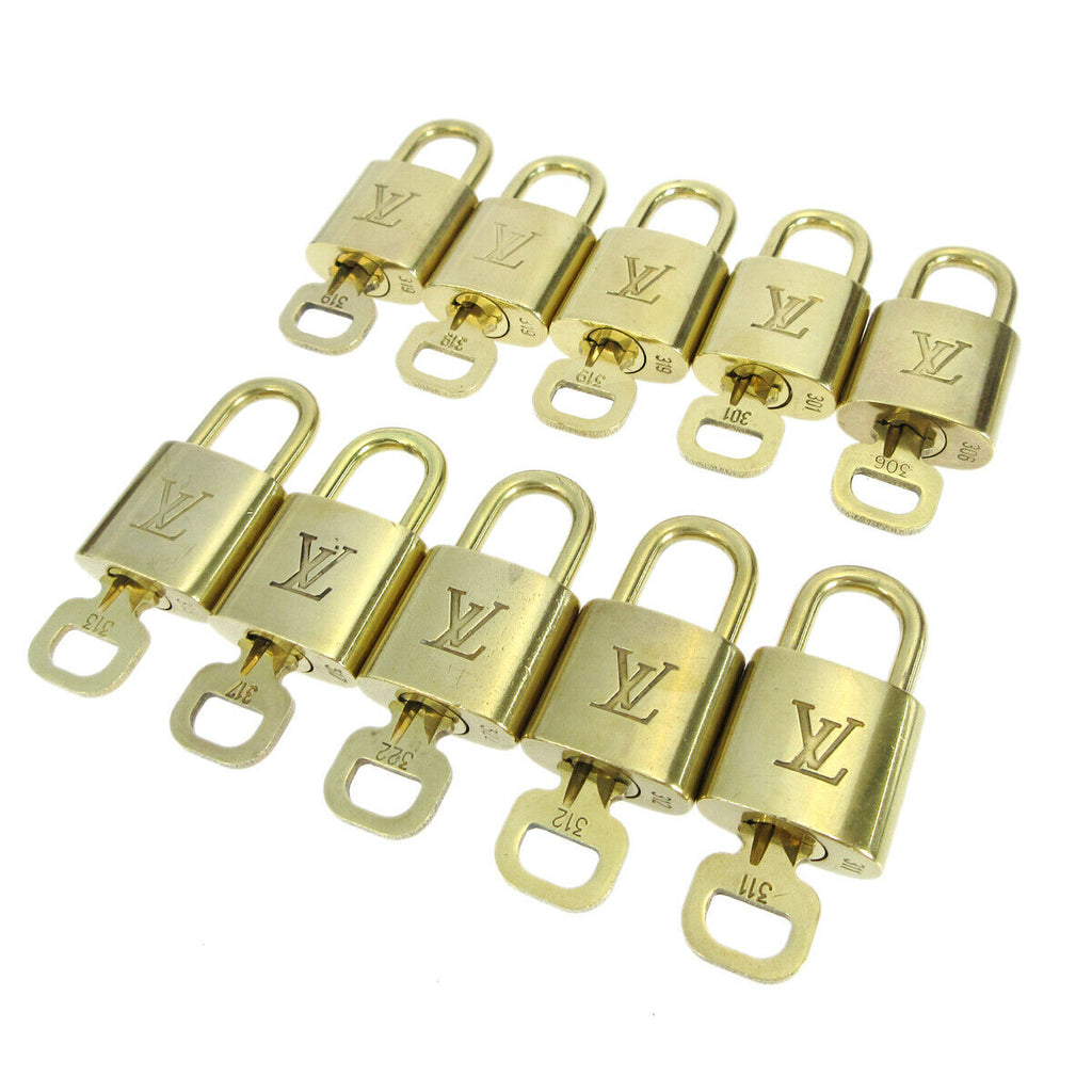 LOUIS VUITTON Padlock & Key Bag Accessories Charm 10 Piece Set Gold 60 –  brand-jfa