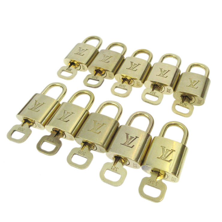 LOUIS VUITTON Padlock & Key Bag Accessories Charm 10 Piece Set Gold 71759