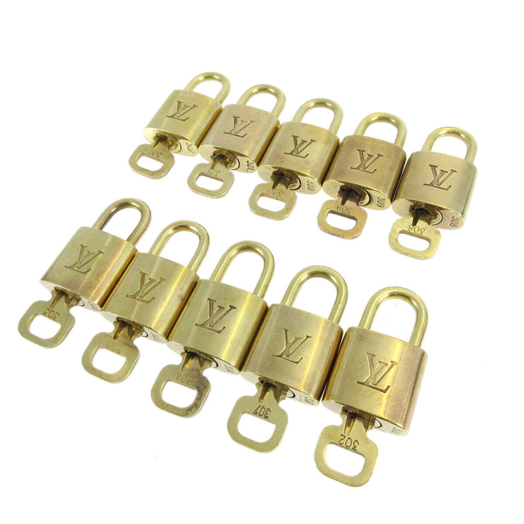LOUIS VUITTON Padlock & Key Bag Accessories Charm 10 Piece Set Gold 10130