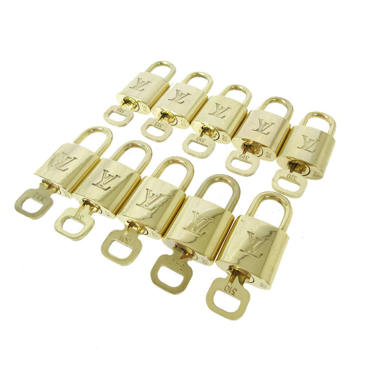 LOUIS VUITTON Padlock & Key Bag Accessories Charm 10 Piece Set Gold 33890