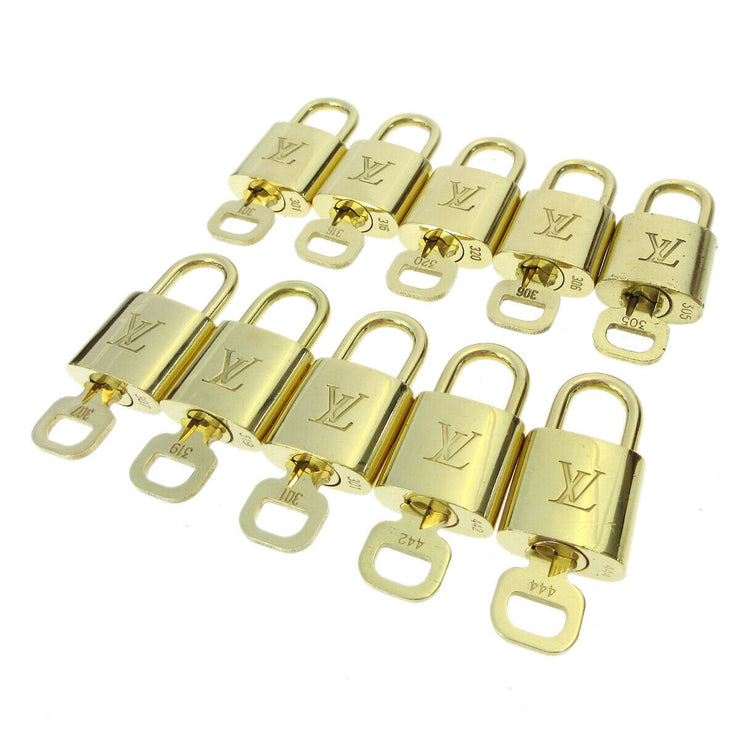 LOUIS VUITTON Padlock & Key Bag Accessories Charm 10 Piece Set Gold 82746