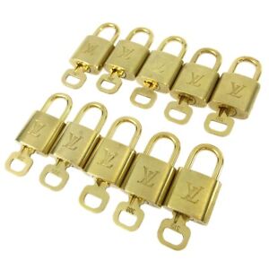 LOUIS VUITTON Padlock & Key Bag Accessories Charm 10 Piece Set Gold 42365