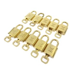 LOUIS VUITTON Padlock & Key Bag Accessories Charm 10 Piece Set Gold 42385