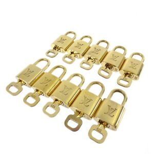 LOUIS VUITTON Padlock & Key Bag Accessories Charm 10 Piece Set Gold 42009